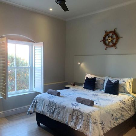 Hermanus Waterfront Apartment 12 Eksteriør bilde