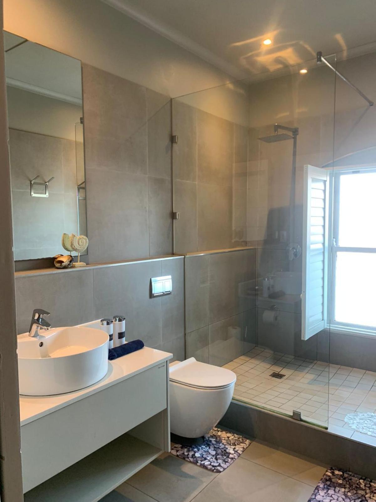 Hermanus Waterfront Apartment 12 Eksteriør bilde